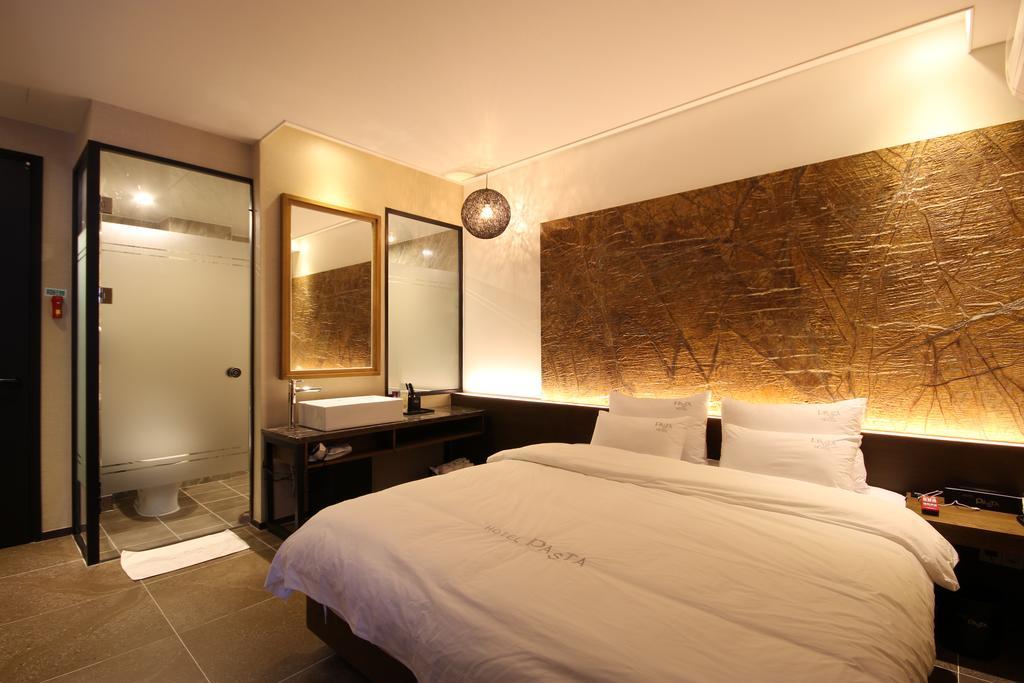 Hotel 38.5 Jinhae Changwon Exterior photo