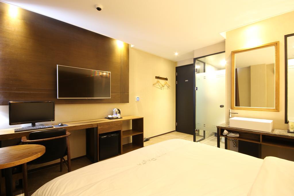 Hotel 38.5 Jinhae Changwon Exterior photo