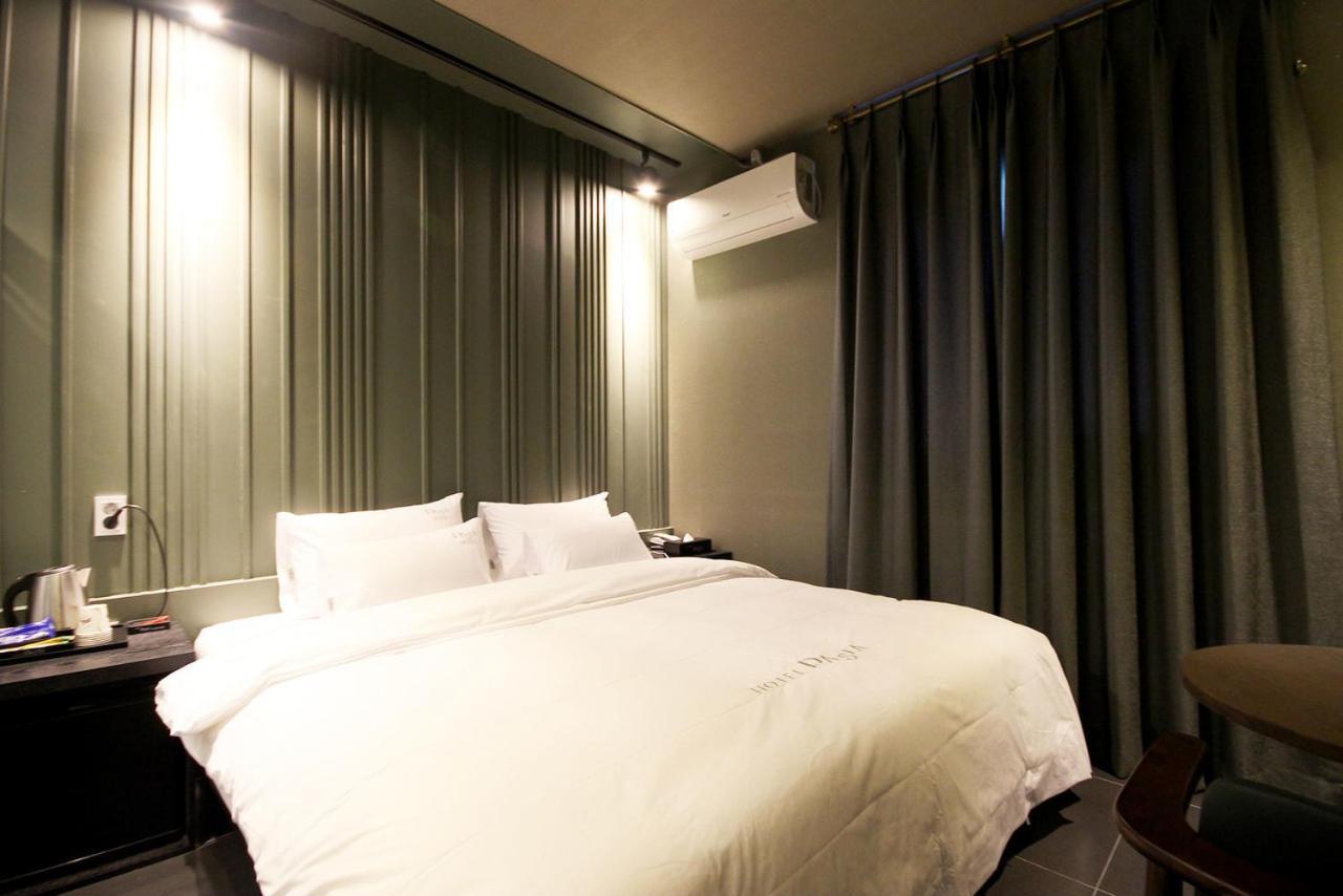 Hotel 38.5 Jinhae Changwon Exterior photo